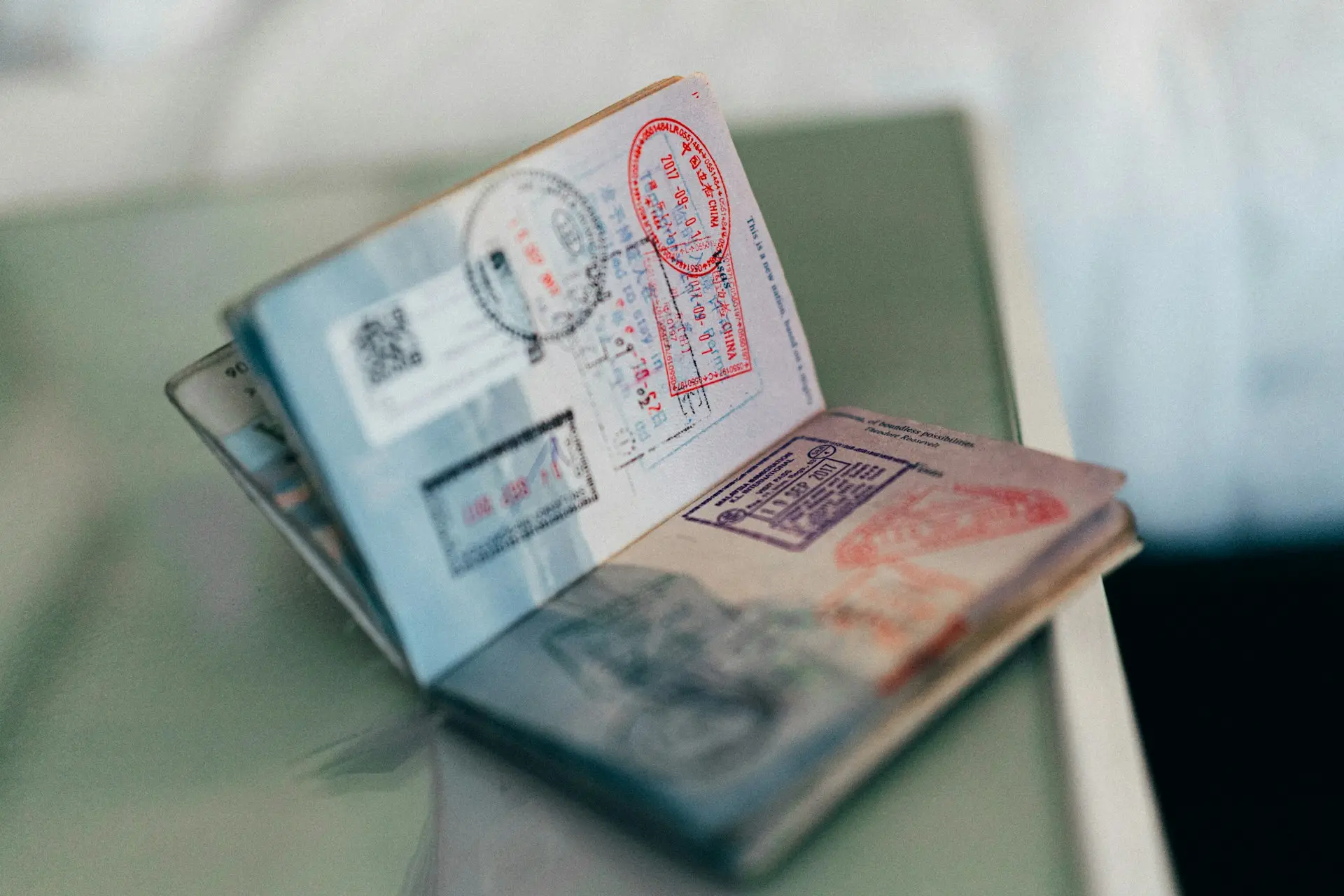 visa et permis de travail, Services pour entrepreneurs en Thaïlande Assistance entrepreneuriale franco-thaïlandaise Solutions pour l'eCommerce entre la France et la Thaïlande Soutien à l'installation d'entreprises en Thaïlande